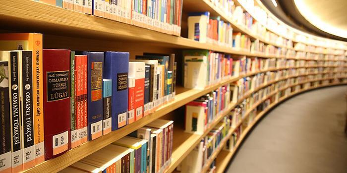 Buna göre, ülke genelinde geçen yıl itibarıyla biri milli, 1162 halk, 598 üniversite, 29 bin 690 örgün ve yaygın eğitim kurumu olmak üzere toplam 31 bin 451 kütüphane faaliyet gösteriyor.