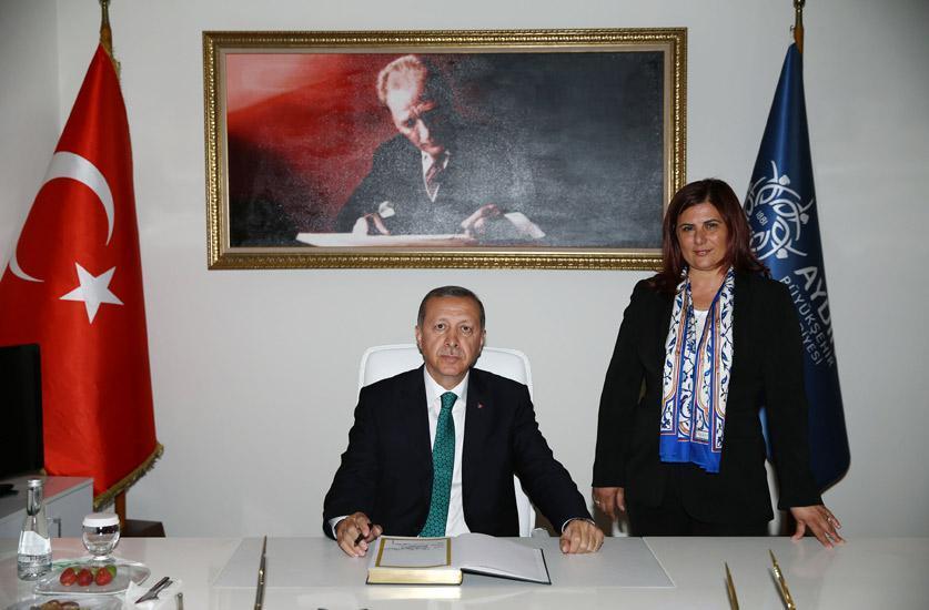 Recep Tayyip Erdoğan ve Özlem Çerçioğlu