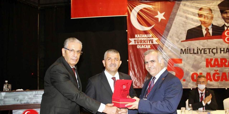 Milliyetçi Hareket Partisinin (MHP) İzmir İl Başkanı Veysel Şahin yaptığı yazılı açıklamada, 9 Eylül'de başlayan kongre sürecinin 30 ilçede partilerine yakışır şekilde tamamlandığını bildirdi.