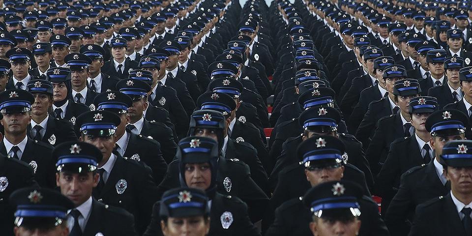 Polis Meslek Yüksekokullarına 250'si kadın olmak üzere 2 bin 500 öğrenci alımı yapılacak. ( Hamdi Çelikbaş - Anadolu Ajansı )