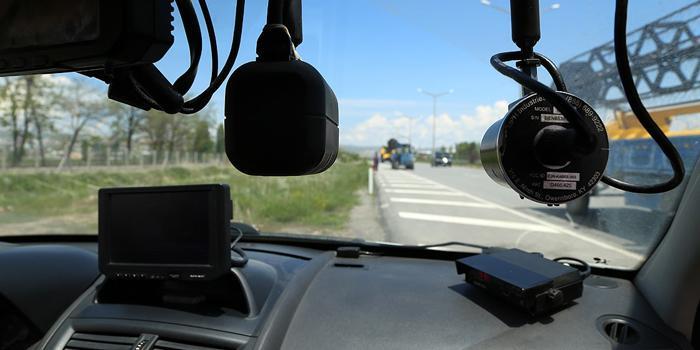 Polis sorumluluk bölgesinde 31 Ağustos-1 Eylül'de yapılan radarla hız kontrollerinde 42 bin 206 araç ve sürücü denetlendi. ( Cankut Taşdan - Anadolu Ajansı )