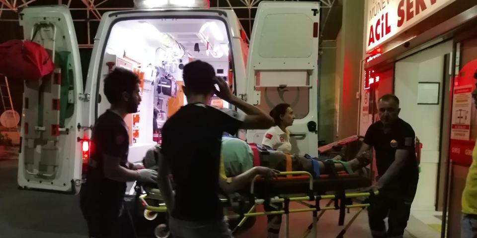 Çine'de direksiyon hakimiyetini kaybederek kaza yapan motosiklet sürücüsü yaralandı.