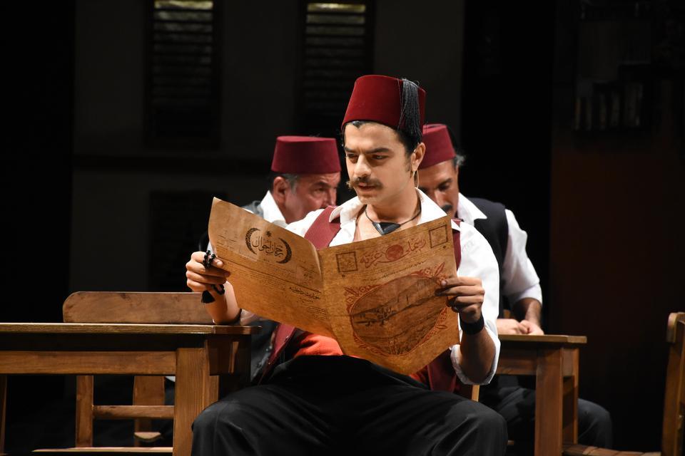 Bodrum Antik Tiyatro'da "Batakhane Güzeli" isimli müzikal oyun sahnelendi. Bodrum Belediyesi Şehir Tiyatrosunun tarihi Bodrum Antik Tiyatro'da sahnelediği müzikal oyun, tatilcilerin beğenisi topladı. ( Ali Ballı - Anadolu Ajansı )