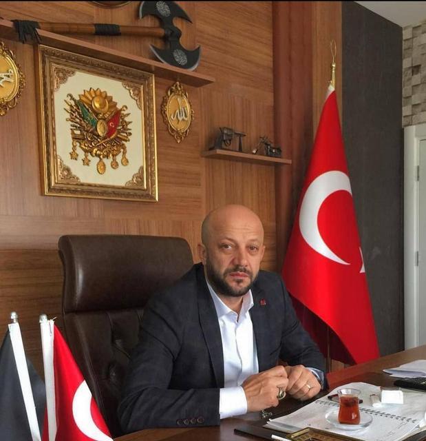PENDİK'TE SİLAHLI SALDIRIYA UĞRAYAN İŞ ADAMI HAYATINI KAYBETTİ: SALDIRI ANI KAMERADA 480 SAATLİK KAMERA İZLENDİ, SİLAHLI SALDIRGAN TAKSİM'DE YÜRÜYÜŞ YAPARKEN YAKALANDI OLAYA İLİŞKİN GÖZALTINA ALINAN 3 ŞÜPHELİ ADLİYEYE SEVK EDİLDİ SİLAHLI SALDIRGAN: "AMACIM ÖLDÜRMEK DEĞİLDİ"