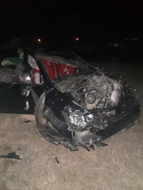 Aydın'ın Çine ilçesinde takla atan otomobilin sürücüsü olay yerinde yaşamını yitirdi. ( Jandarma Genel Komutanlığı - Anadolu Ajansı )