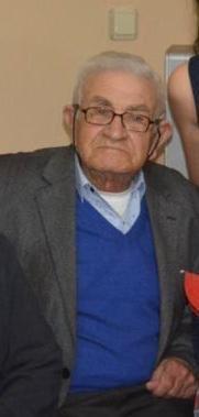 İzmir'in Çeşme ilçesinde kaybolan Hasan Basri Bubur için arama çalışması başlatıldı. AFAD, AKUT ve jandarma ekipleri yaşlı adamın en son görüldüğü Germiyan Yalı Mahallesi ve çevresinde arama yaptı. ( Aile albümü - Anadolu Ajansı )
